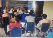 Dosen Universitas Andi Djemma Gelar PKM Penerapan Teknologi Material Komposit (Fiberglass) sebagai Bahan Penguat Perahu Nelayan di Desa Waelawi Luwu Utara
