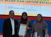 Dosen STIE Tri Dharma Nusantara Dr Salmiyah Terima SK Jabatan Akademik Lektor Kepala