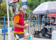 Ilham Penjual Kopi Satset  di Depan Kampus Unismuh Makassar  Punya Impian Jadi Orang Sukses