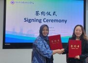 Bersiap Jadi Kampus Mendunia, Ketua STIMAR Mega Buana Mamuju Dr. Umi Farida Teken Kerjasama Internasional Perguruan Tinggi di China