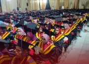 Pascasarjana UMSI Gelar Wisuda Pertama 13 Alumni Magister Ilmu Administrasi Publik