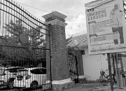 Universitas Bandung Krisis Keuangan: Gaji Dosen Tertunda, Kampus Terancam Ditutup