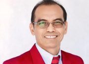 Rektor UCM Dr. Lukman Daris, M.Si  Sosok Pemimpin Sederhana dan Inovatif