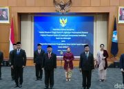 Mendikdasmen Abdul Mu’ti Lantik 10 Pejabat Eselon 1 Ini Nama Mereka