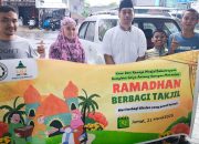 Remaja Masjid Baburroyyan Griya Antang Harapan Makassar Berbagi Takjil