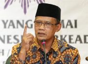 Ahad Pagi Ini, Prof Haedar Nashir Bawakan Kuliah Tamu di Unismuh Makassar dan Hadiri Syawalan Keluarga Besar Muhammadiyah Sulsel.