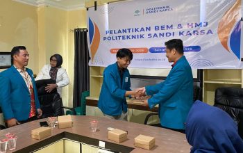Ini Pesan Direktur Politeknik Sandi Karsa Dr. Trimaya Cahya Mulat Saat Melantik Presiden BEM Hamdani