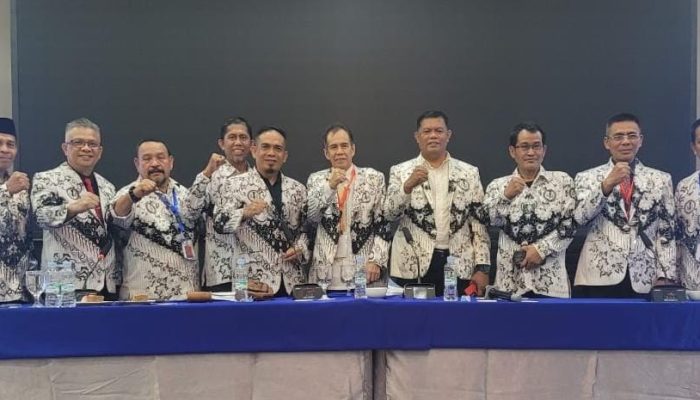 Konferensi PGRI Kota Makassar Sukses Terlaksana Terpilih Pengurus Baru Masa Bakti  2025-2030, Ini Nama- Namanya