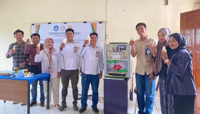 Universitas Syekh Yusuf Al Makassari Gowa Gelar PKM Optimalisasi Produksi dan Edukasi Nutrisi: Strategi Fruzee Ice Cream Tembus Daya Saing Pasar