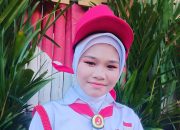 Semangat Merah Putih Anaya Pimpin Regu Gerak Jalan SDN Romang Polong HUT Kemerdekaan di Sungguminasa Gowa