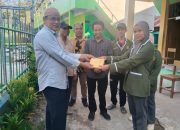 OSIS SMA Muhammadiyah Kalosi Salurkan Bantuan ke SMK PGRI Enrekang Alami Kebakaran 