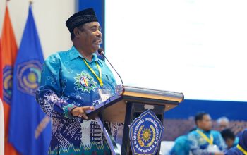 Ribuan Maba Unismuh Makassar Ikut Prosesi Pengukuhan 13 September 2025