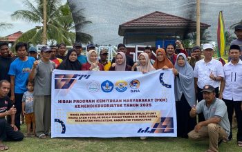 PKM Dosen Universitas Patompo Berdayakan  Perempuan Desa Kabba Pangkep Lewat Usaha Ayam Petelur Skala Rumah Tangga