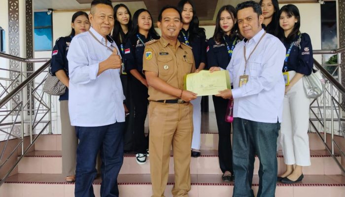 Fajar Sangkide Dorong Mahasiswa Ekonomi UNKRIT  Manfaatkan Magang sebagai Modal Karier