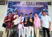 Anak-anak SMP Sinjai Barat Harumkan Daerah di Kejuaraan Taekwondo Poltek Cup 2025