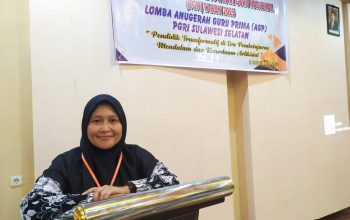 Rita Asminarseh, Guru Bahasa Inggris SMAN 1 Lutim Membumikan Cerita Lokal di Era Digital