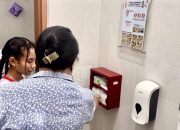 Inovasi PkM STIK Stella Maris: Hadirkan Toilet Menstruasi Bersih dan Edukatif di SMP Katolik Rajawali Makassar