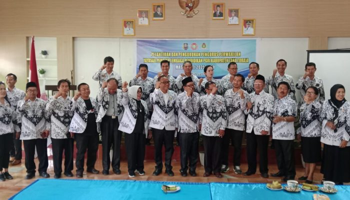 Pengurus YPLP PGRI Tana Toraja Periode 2025-2030 Dilantik, Ini Nama-Namanya