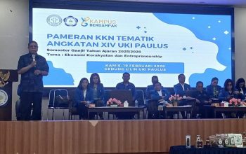 Rektor Prof Agus Salim: Apresiasi KKN Tematik UKI Paulus, Mahasiswa Jadi Duta Kampus di Tengah Masyarakat
