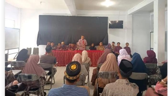 Rektor UMSi Prof Dr Umar Congge:  Dana KIP Kuliah Bisa Jadi Bekal Magang dan KKN Internasional