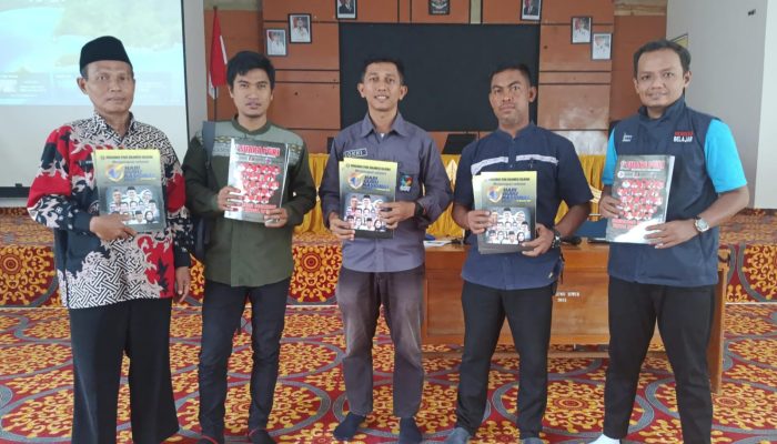Majalah SUARA PGRI Disebarkan di Cabang PGRI Se-Kabupaten Luwu Timur