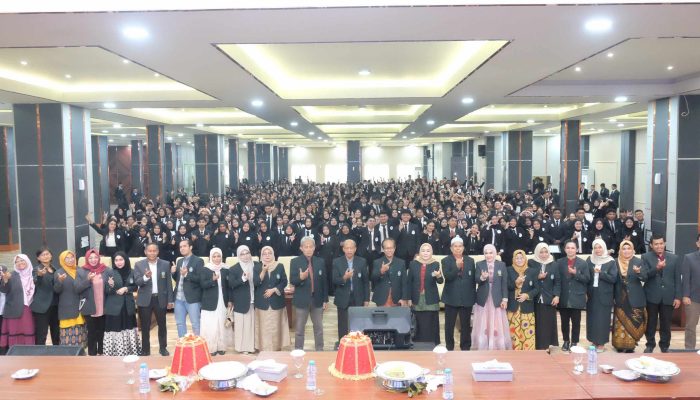 Hari Ini, Universitas Megarezky Wisuda 671 Lulusan Angkatan XXI di Hotel Claro Makassar