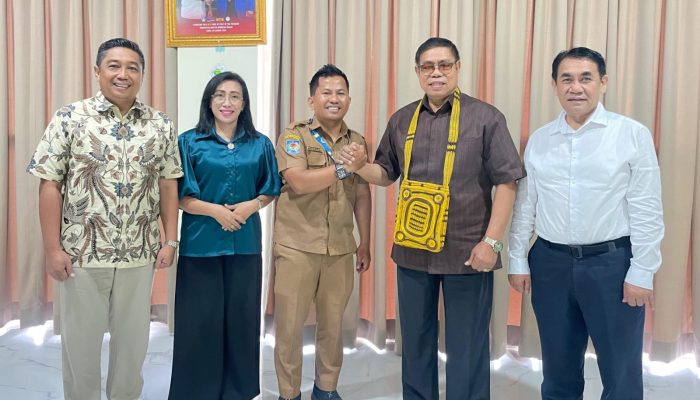 Rektor UKIP Prof Dr Agus Salim Terima Kunjungan Disdikbud Papua Tengah, Bahas Program Beasiswa ADik 2026/2027