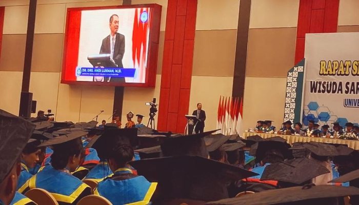 Kepala LLDIKTI IX Dr Andi Lukman Apresiasi Keberhasilan Wisuda UKI Paulus, Soroti Tantangan Zaman dan Transformasi Pendidikan