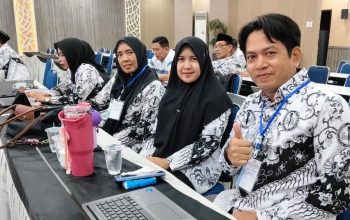 PGRI Sidrap Ikuti Sosialisasi SIK, Pengelolaan Keuangan  dan Pelatihan Jurnalistik di Makassar