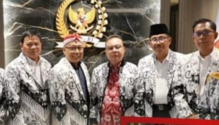 PB PGRI Temui Wakil Ketua DPR RI, Dorong Penguatan UU Perlindungan Guru
