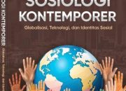 Menavigasi Arus Zaman: Ketika Globalisasi, Teknologi, dan Identitas Bertaut