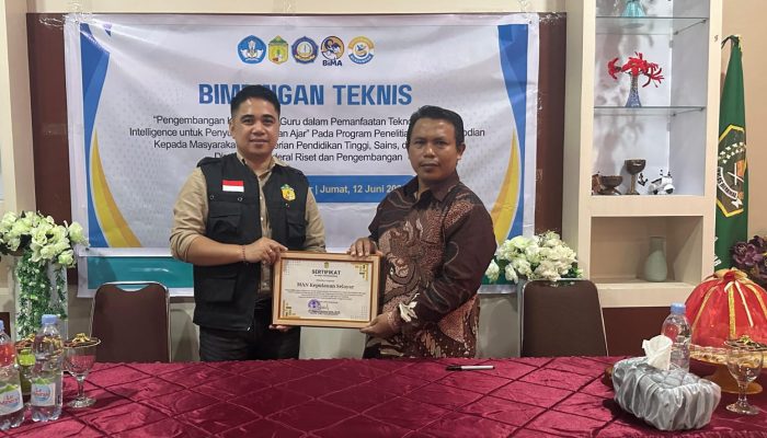 FKIP UPRI Gelar Sosialisasi PMB dan Bimtek AI di MAN Kepulauan Selayar, Sekaligus Teken MoU