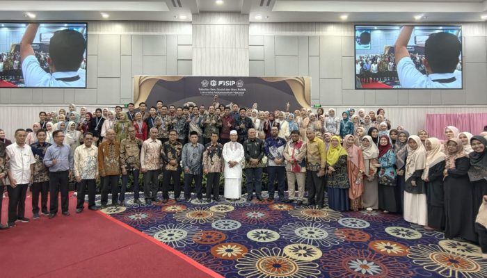 Ketua IKA Prof. Andi Syukri Syamsuri Ajak Alumni FISIP Unismuh Teladani Filosofi Pohon Bambu