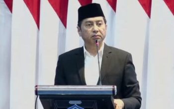 Koordinator Kopertais VIII Ajak Wisudawan Unismuh Makassar Jadi Sarjana Unlimited