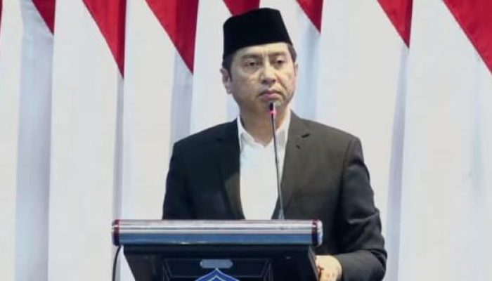 Koordinator Kopertais VIII Ajak Wisudawan Unismuh Makassar Jadi Sarjana Unlimited
