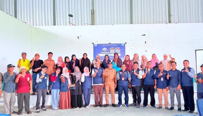 Kelompok XV PKM Nasional ADPERTISI di Desa Mattoanging Maros Bahas Klinik Bisnis hingga Etika Digital