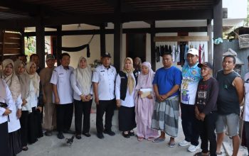 Wakil Bupati Sidrap Serahkan Santunan kepada Korban Kebakaran di Baranti