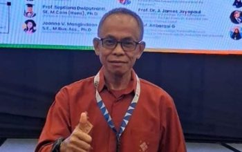 Ketua Prodi S2 Ilmu Pemerintahan Universitas Gorontalo Dr Dikson Junus Paparkan Transformasi Layanan Publik Digital di ICOSDEG 2026