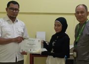Baru Semester Satu, Mahasiswi STIE AMKOP Makassar Nursang Pratiwi Raih Juara 1 Lomba Cerpen Nasional